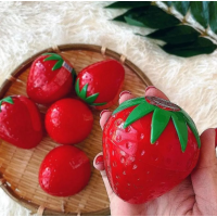 Крем для рук Wokali FRUIT Strawberry