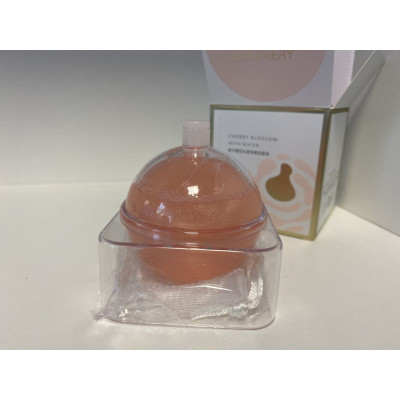 Шарик для умывания с экстрактом вишни, яблока Cherry Blossom With Water Cleansing Ball 100g